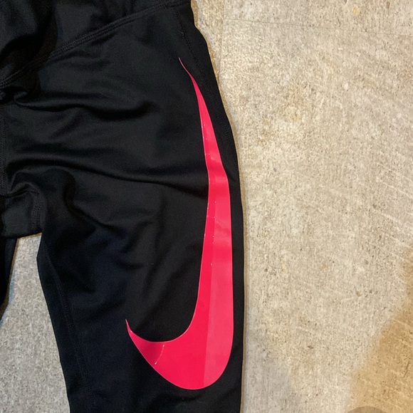 Nike dri fit leggings - Picture 3 of 5